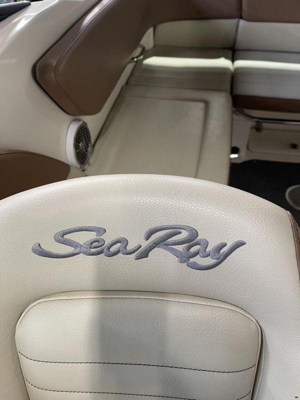 Sea Ray 230 Sun Sport
