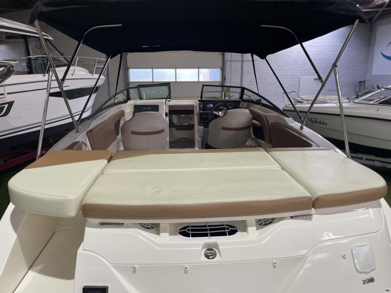 Sea Ray 230 Sun Sport
