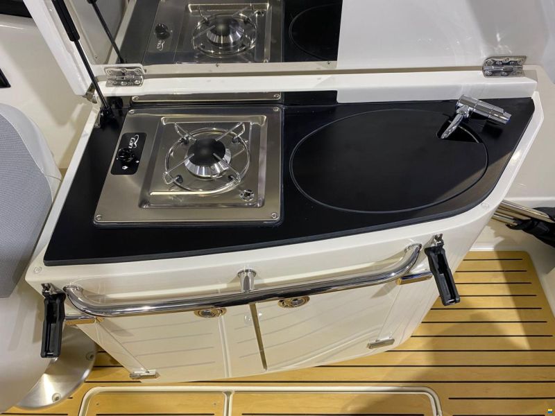 Quicksilver ACTIV 755 CRUISER