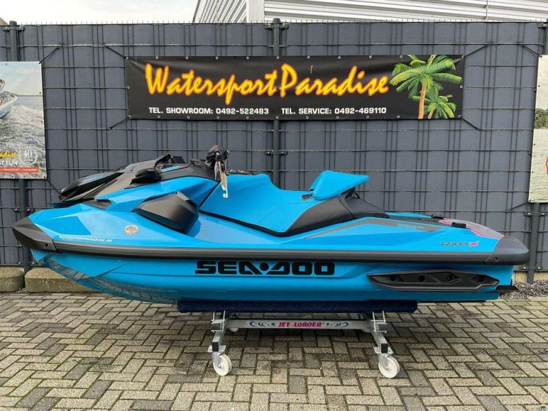 Sea-Doo RXP X 325