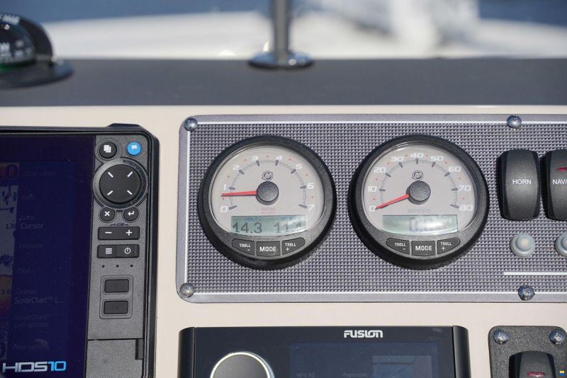 Boston Whaler 210 Montauk