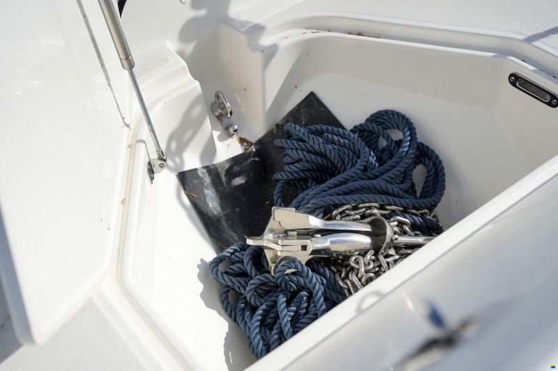 Boston Whaler 210 Montauk