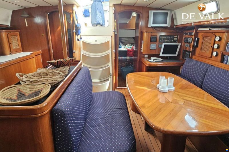 Beneteau 50