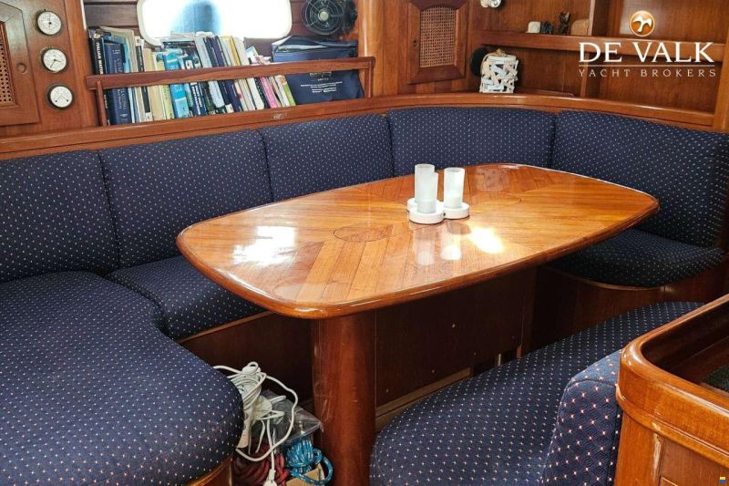 Beneteau 50