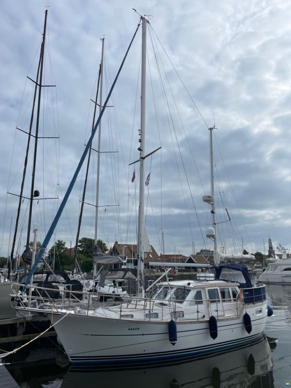 Nauticat 331