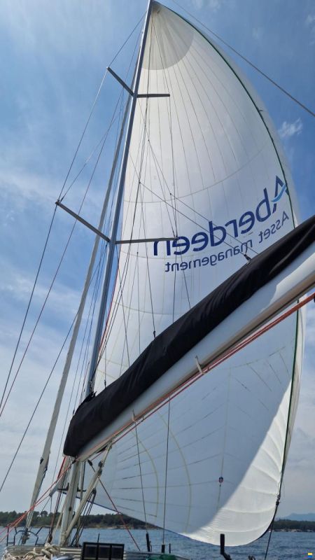 Beneteau First 40