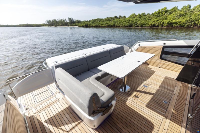 Galeon 450 HTC, 2026 NEW BOAT