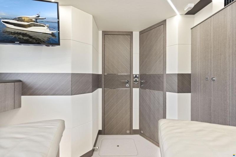 Galeon 450 HTC, 2026 NEW BOAT