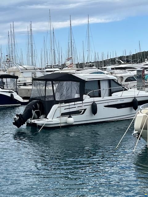Jeanneau Merry Fisher 895