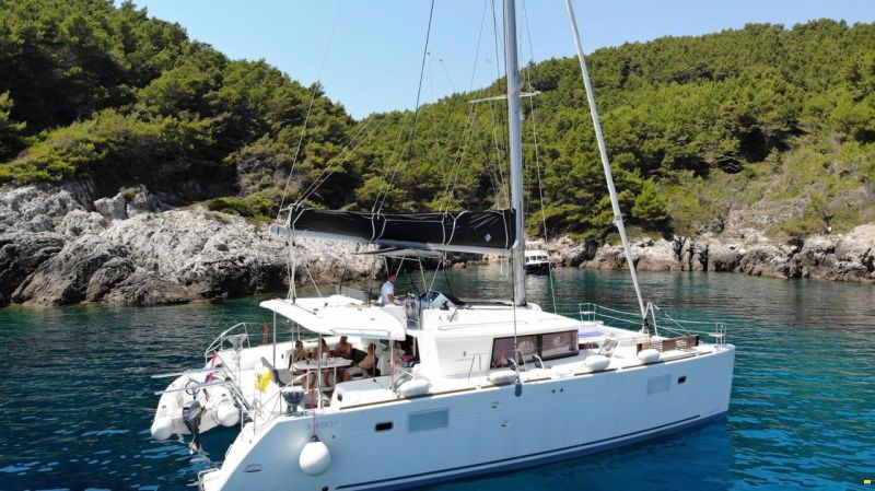 Lagoon 450 F