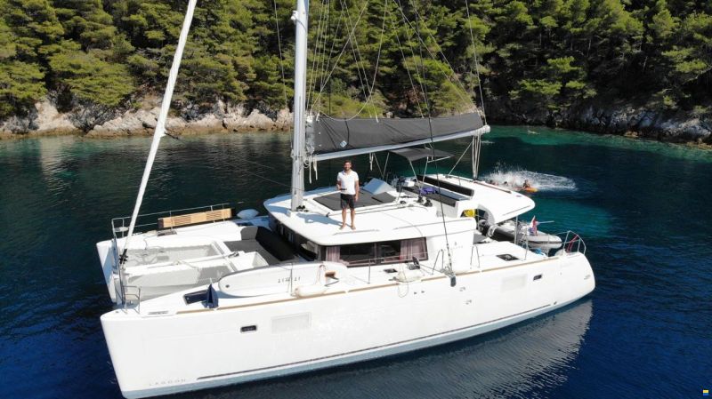 Lagoon 450 F