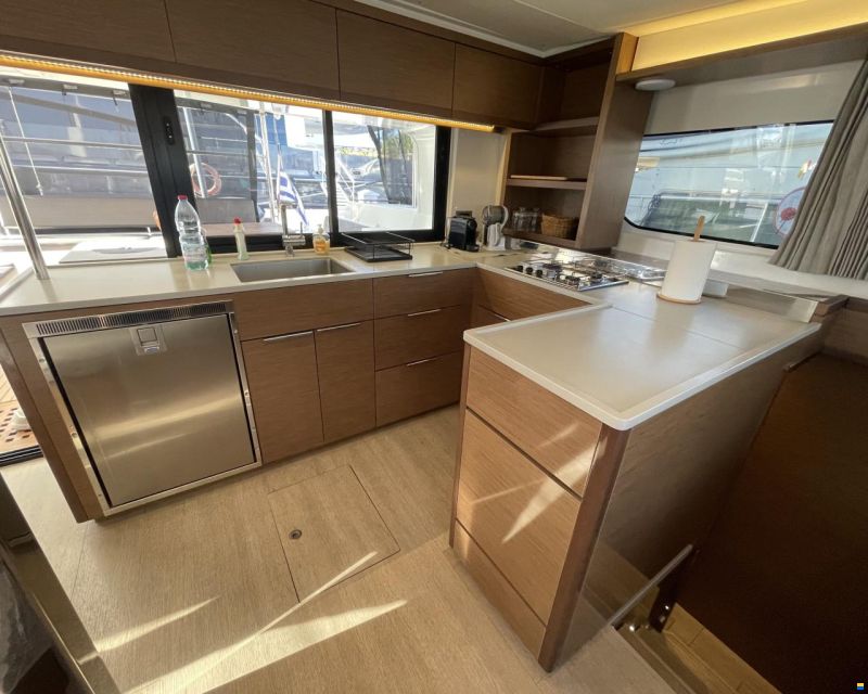Lagoon 46