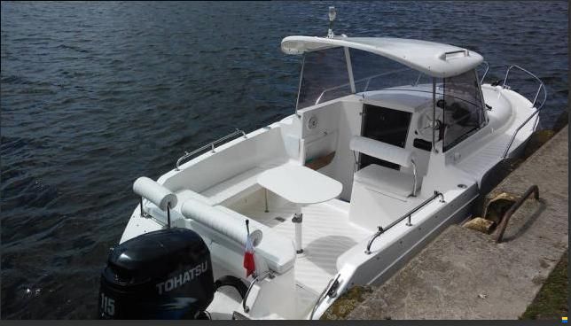 Manara 550 Pilothouse