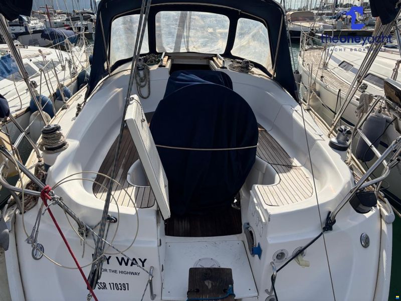 Bavaria 32