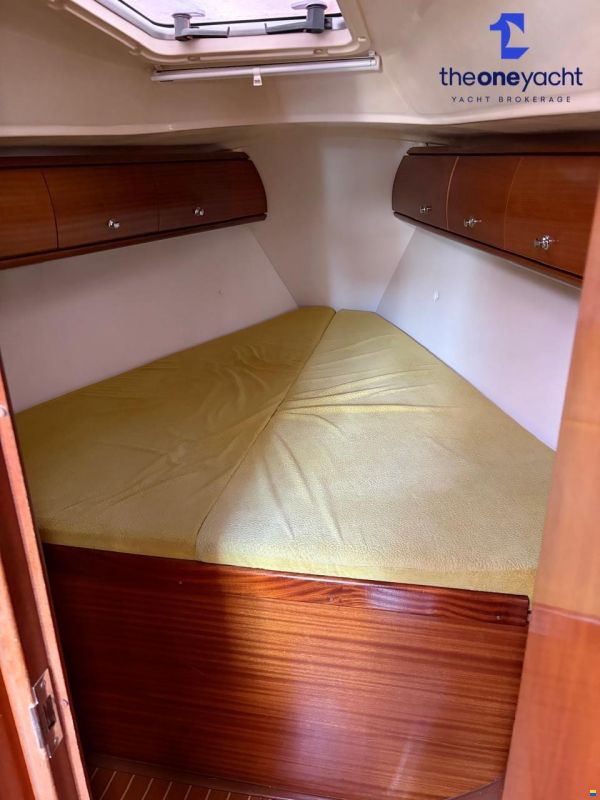 Bavaria 32