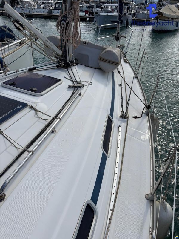 Bavaria 32