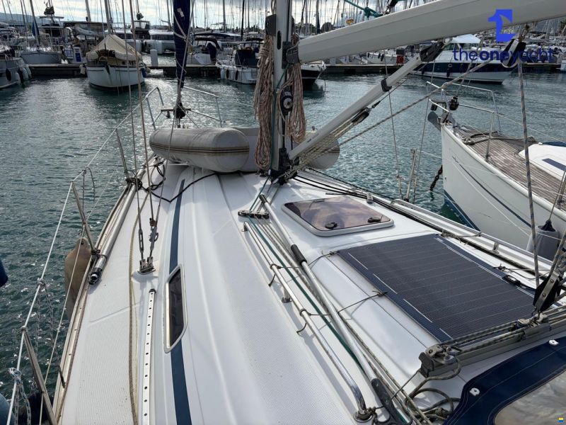 Bavaria 32