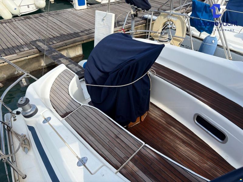 Bavaria 32
