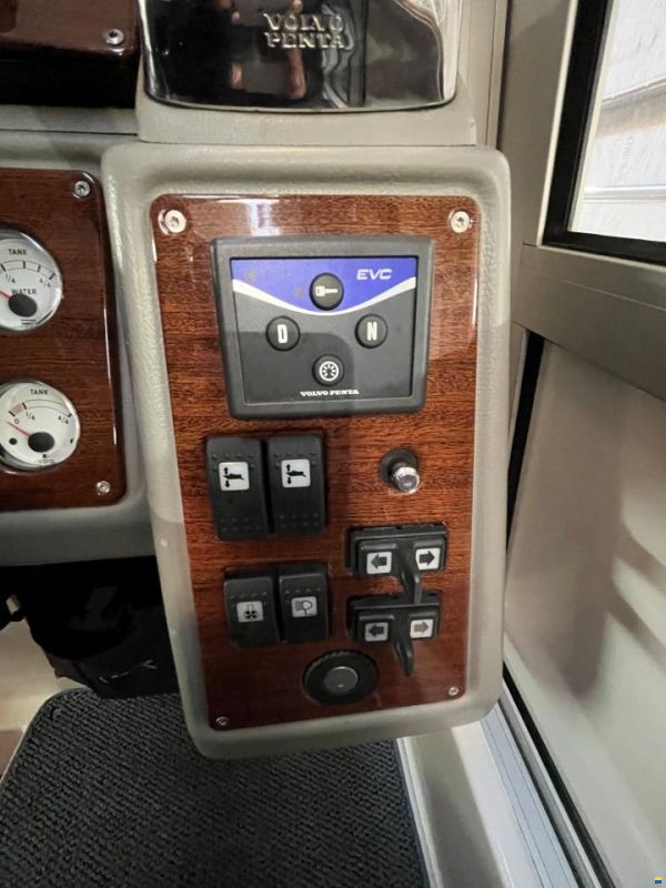 Nimbus 340 Commander