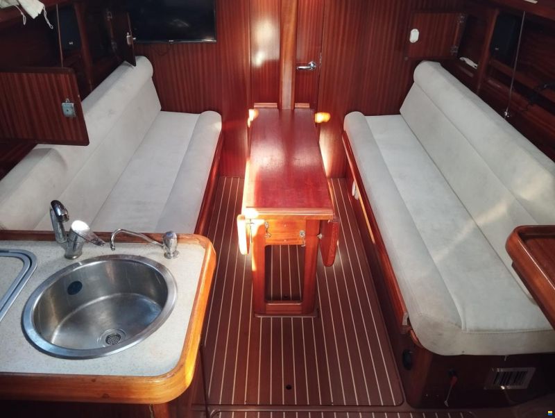 Bavaria 31