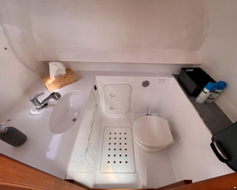 Ocean Voyager 64