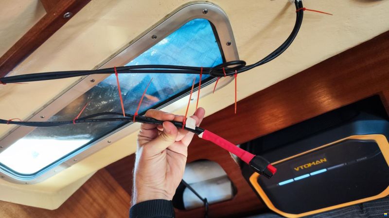 Hurley Marine Hurley 800