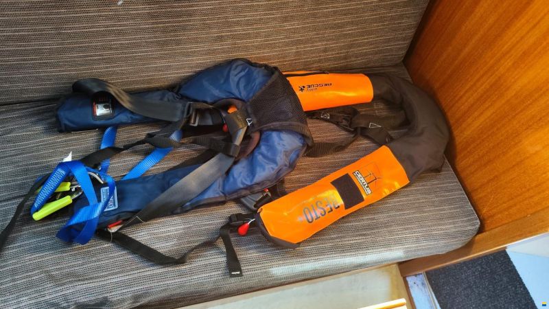 Hurley Marine Hurley 800
