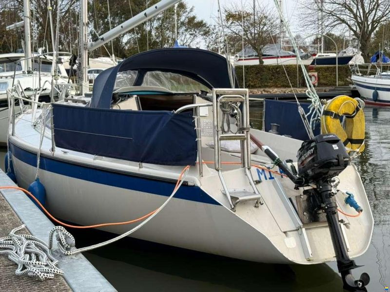 Dehler Dehlya 25