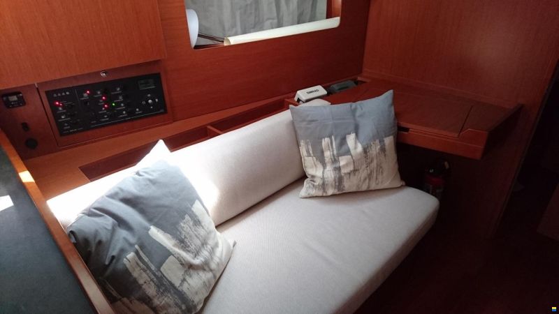 Beneteau Oceanis 41.1