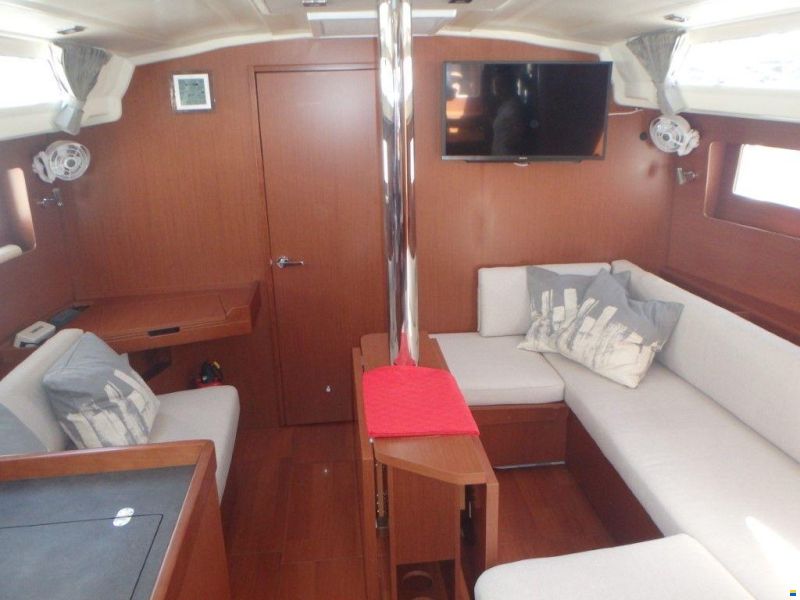 Beneteau Oceanis 41.1