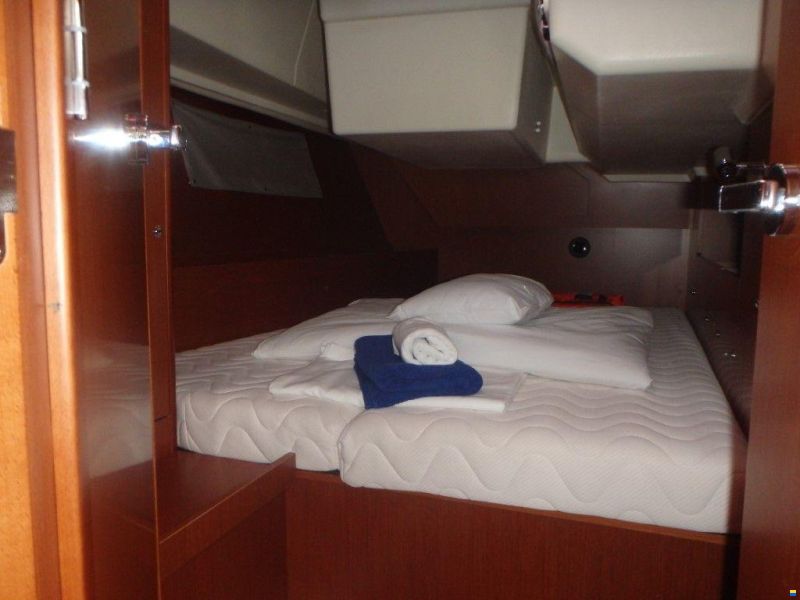 Beneteau Oceanis 41.1