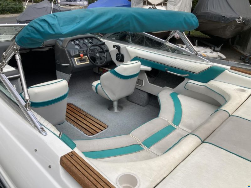 Sea Ray 200 SR
