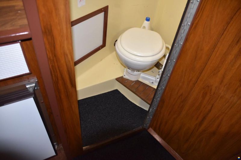 Sea Ray SRV 260 Sundancer