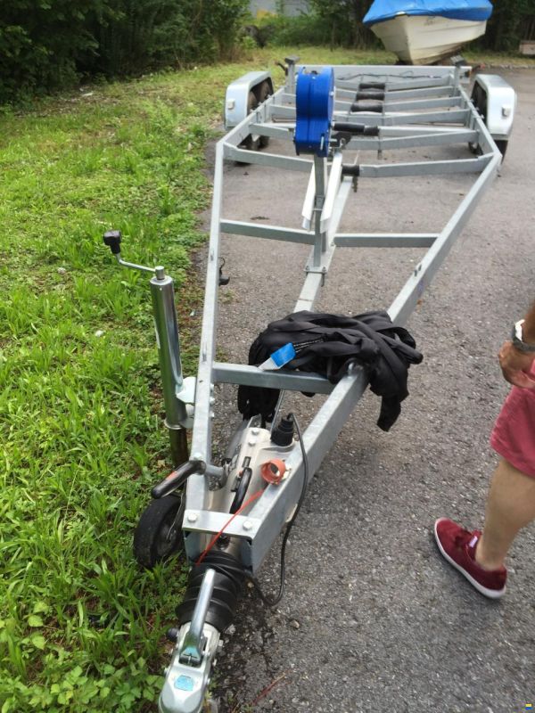 Sea Ray SRV 260 Sundancer