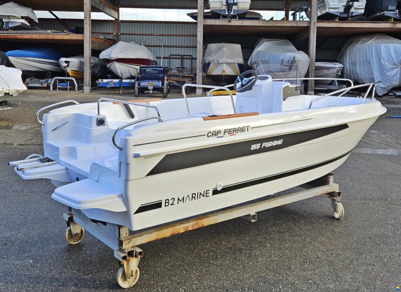 B2 Marine Cap Ferret 155 Fishing