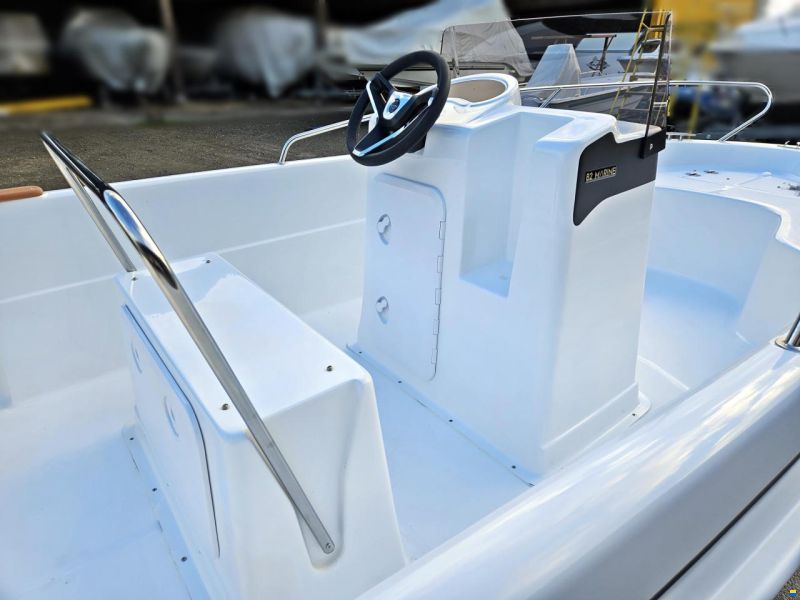 B2 Marine Cap Ferret 155 Fishing