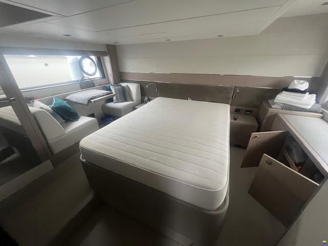 Sunseeker Predator 50