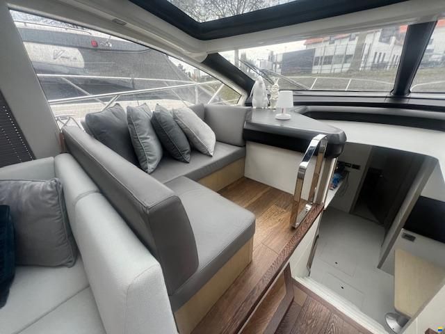 Sunseeker Predator 50