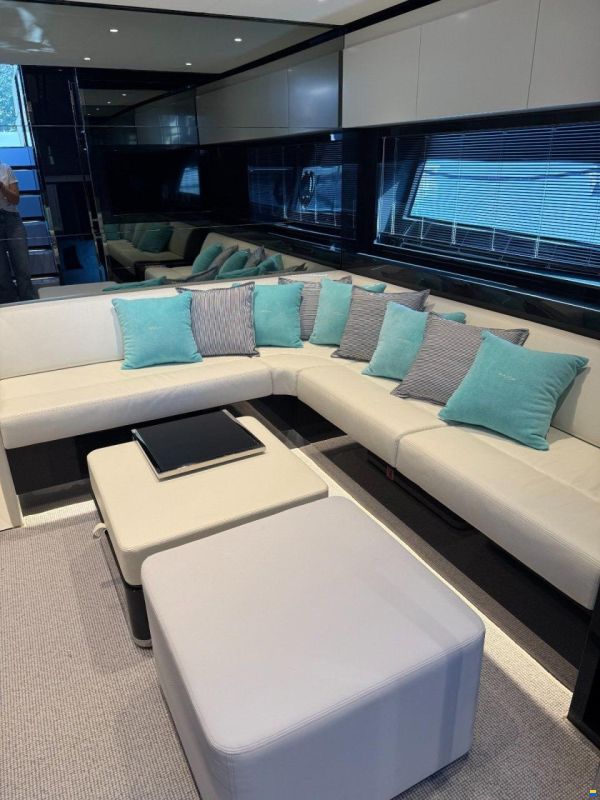 Riva DIABLE 68 NR 06