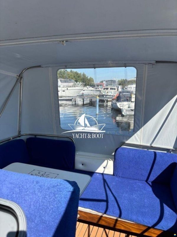 Fairline Carrera 24