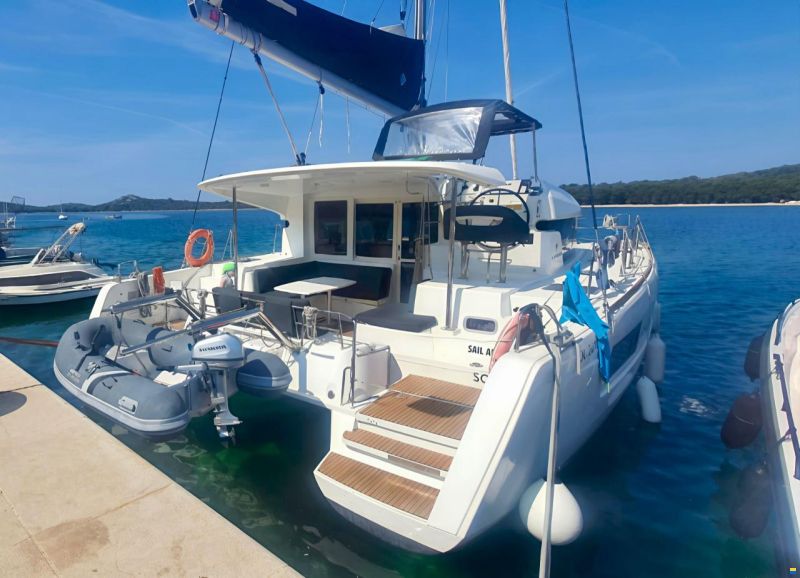 Lagoon 40