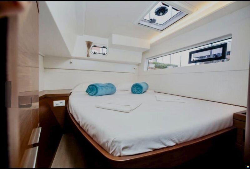 Lagoon 40