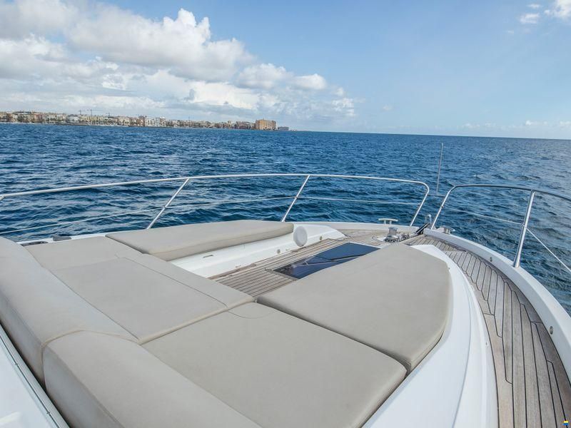 Sunseeker Predator 50