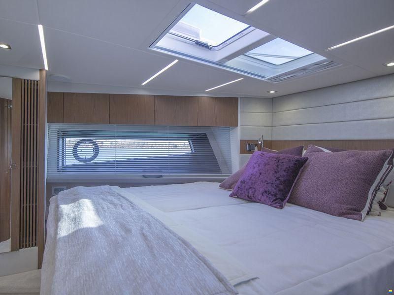 Sunseeker Predator 50