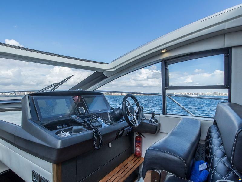 Sunseeker Predator 50