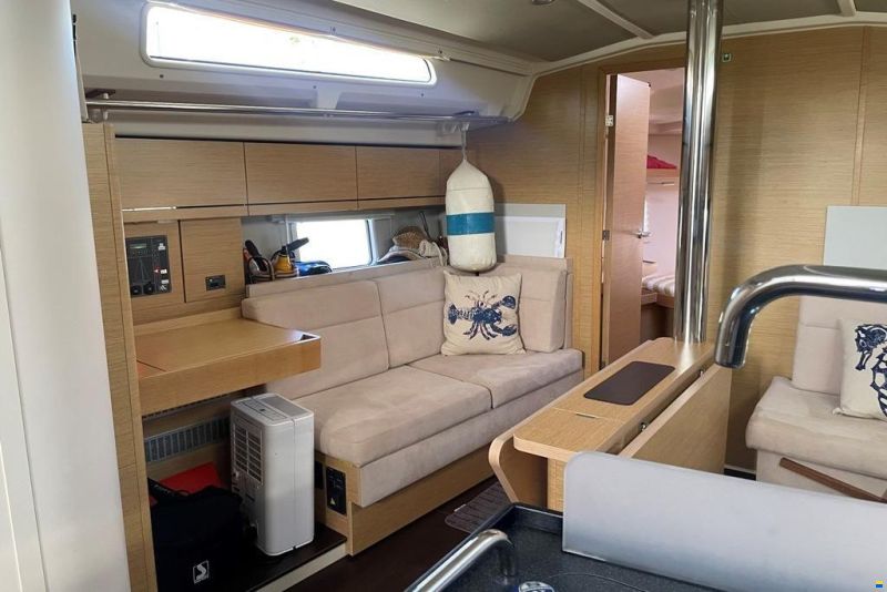 Hanse 418