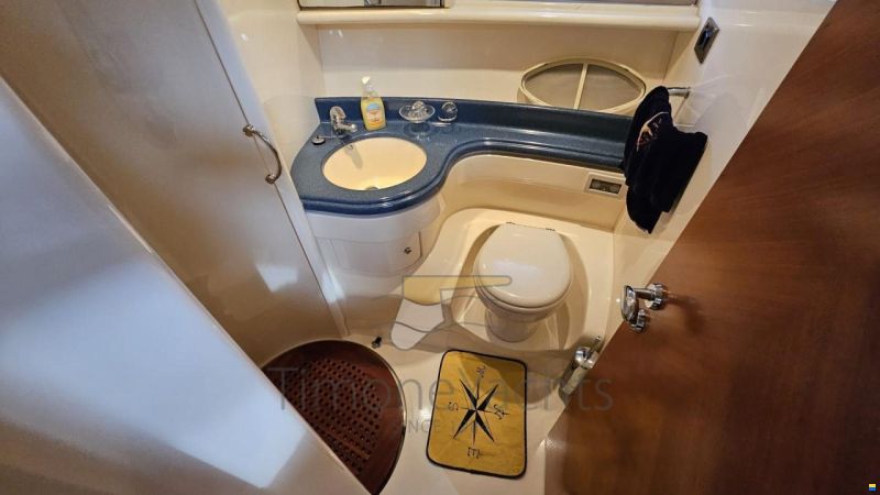 Azimut 46