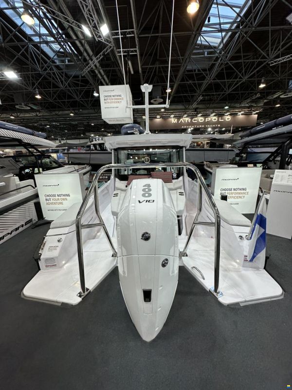 Axopar 29 XC Cross Cabin