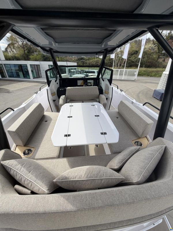 Axopar 29 ST Sun Top