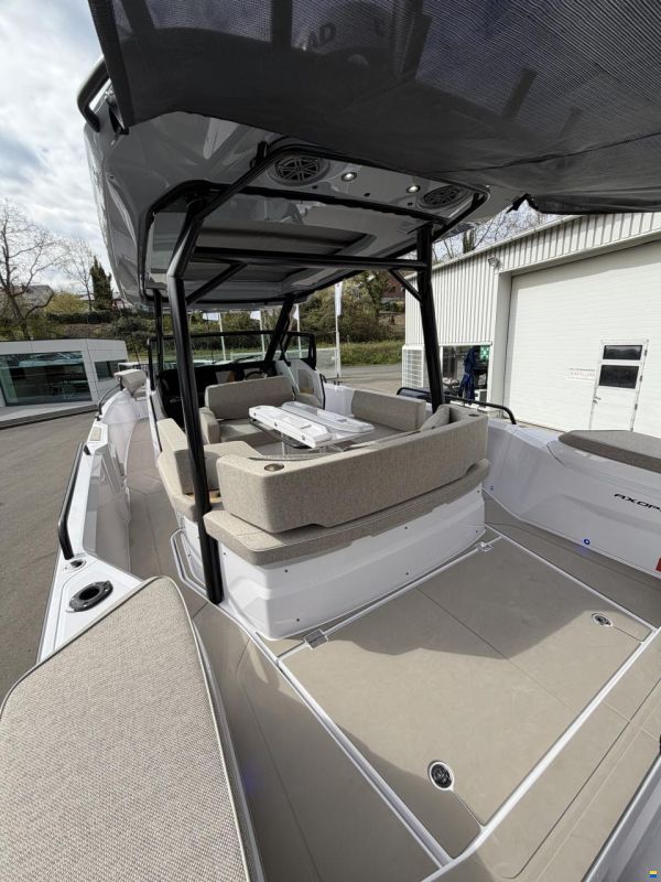 Axopar 29 ST Sun Top